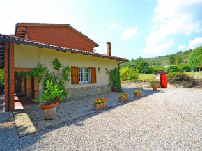 Splendid Holiday Home in Cortona with Private Swimming Pool